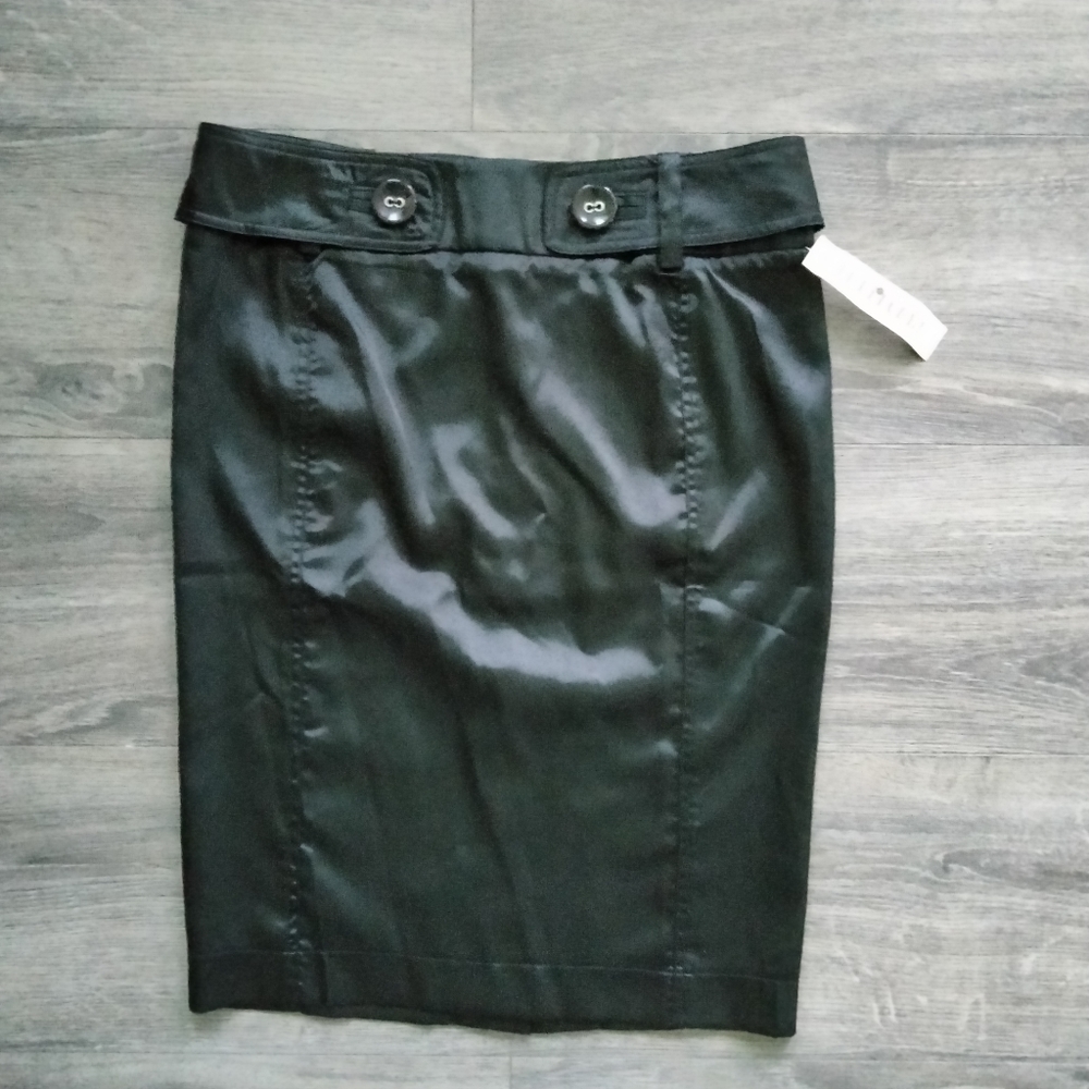 By Deep Los Angeles NWT Black Pencil Skirt Size Medium